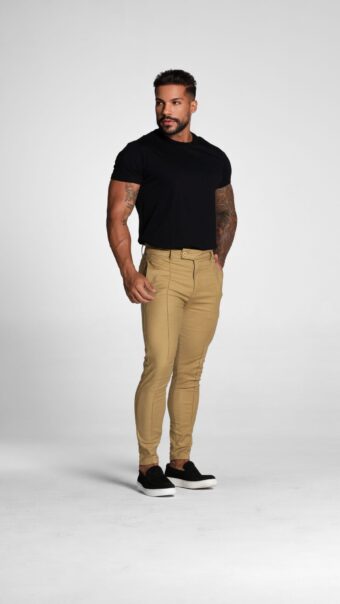 Calça Alfaiataria Caramelo Com Nervuras Frente E Verso.