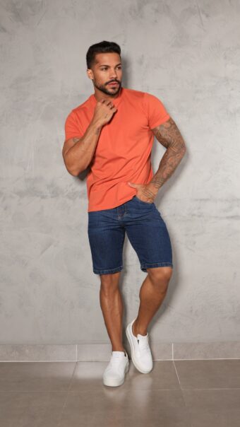 Bermuda Jeans Com Recorte No Espelho E Acessórios Laranja.
