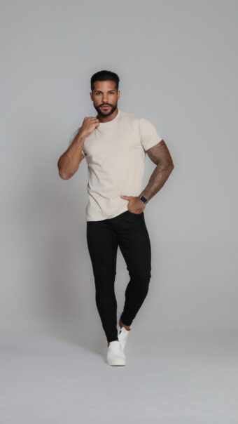 CALÇA JEANS SKINNY BÁSICA PRETA