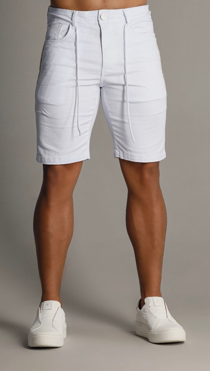 BERMUDA JEANS BRANCA COM FITA DOURADA - Imagem 3
