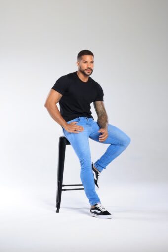 CALÇA JEANS SLIM SKY CLEAN BÁSICA