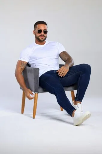 CALÇA JEANS SKINNY LAVAGEM ESCURA BÁSICA